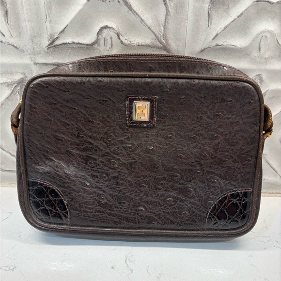 Fendi Handbags - Fendi Brown Ostrich Purse Vintage Luxury Unique Designer